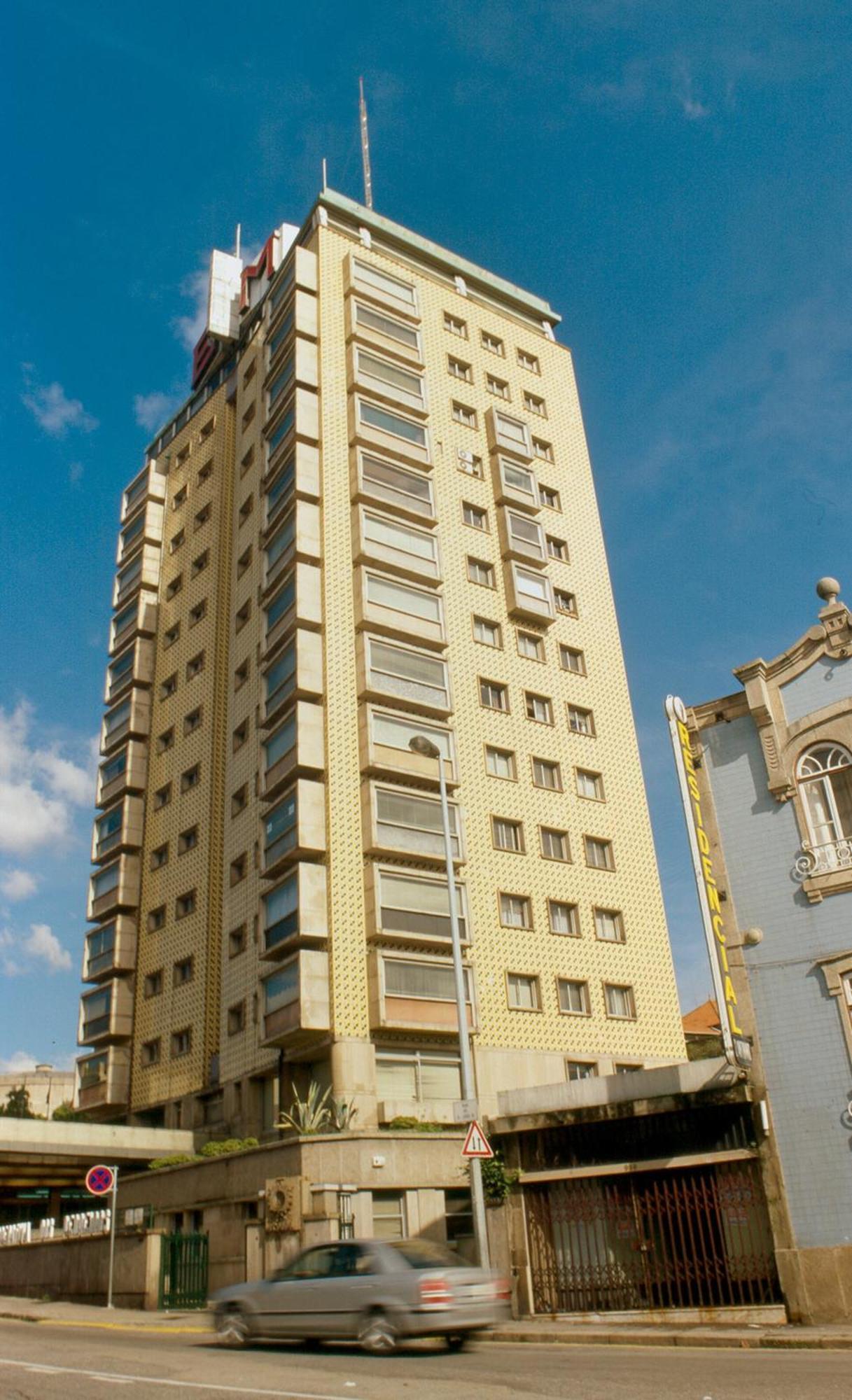 Hotel Miradouro Porto Bagian luar foto